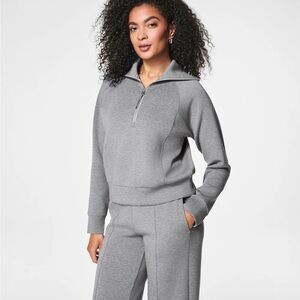 Spanx Women's AirEssentials
Half Zip gray XL sold out